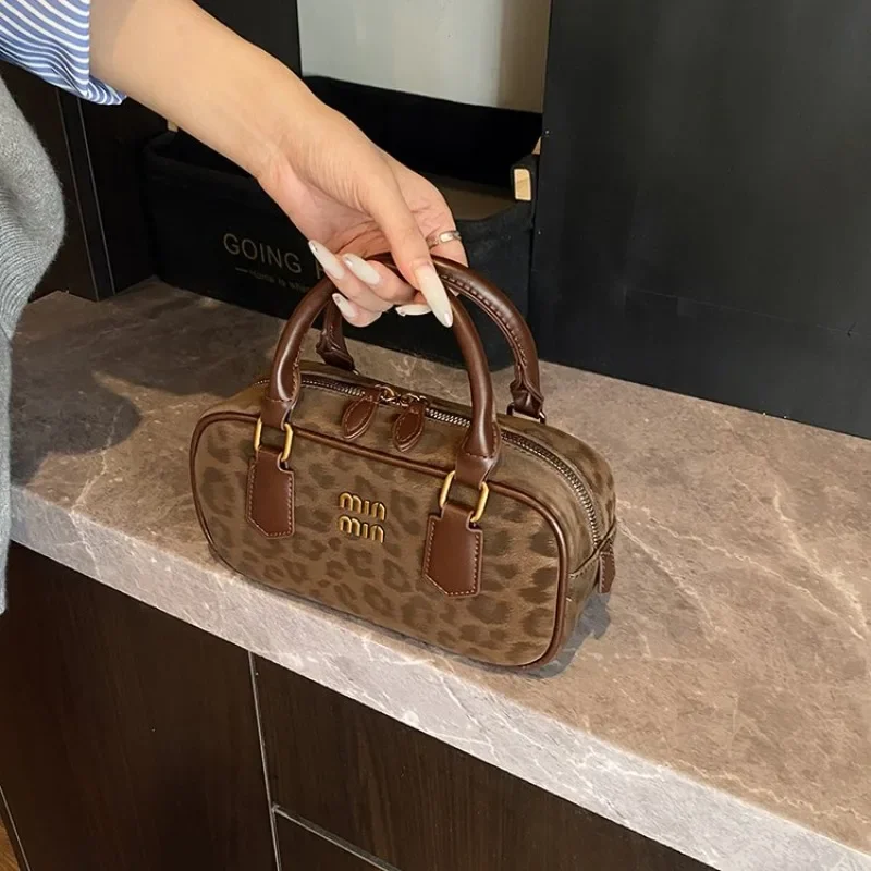 Bolsa de Couro Quadrada Origin - Women'S Bags Jacquemus avaliação e preço
