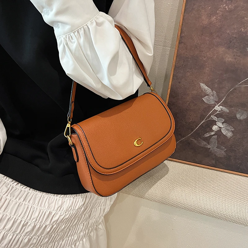 Bolsa de Ombro de Designer de  - Women'S Bags Jacquemus avaliação e preço