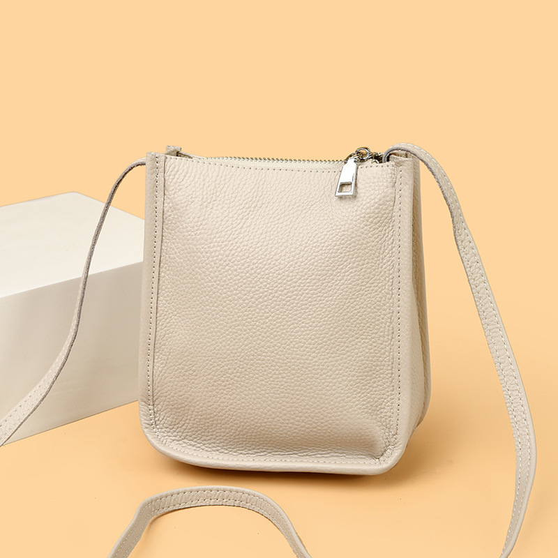Bolsa Mensageira Feminina de C - Women'S Bags Jacquemus avaliação e preço